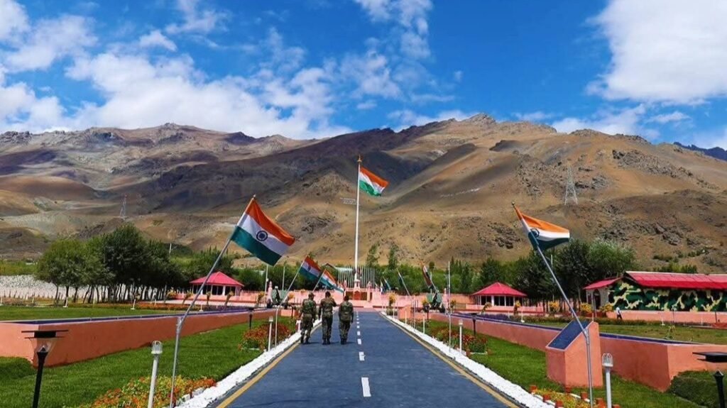 15 AUGUST 2025 – India’s Independence Day: Reflecting on Freedom, Governance, and Aspirations India Independence Day 2025 celebration with national flag, freedom, governance, and aspirations